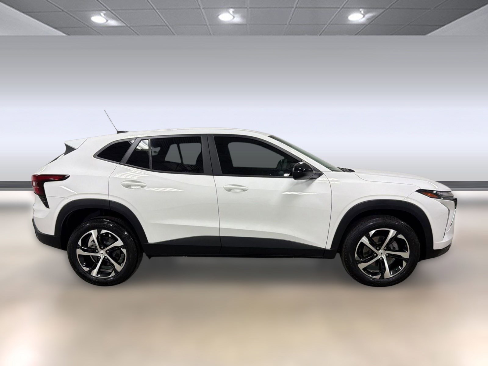 Used 2024 Chevrolet Trax RS w/ Driver Confidence Package image 6