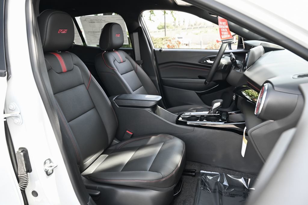 New 2026 Chevrolet Trax RS FWD image 34