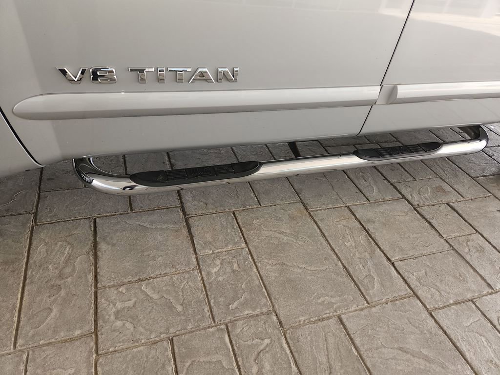 Used 2012 Nissan Titan SV image 30