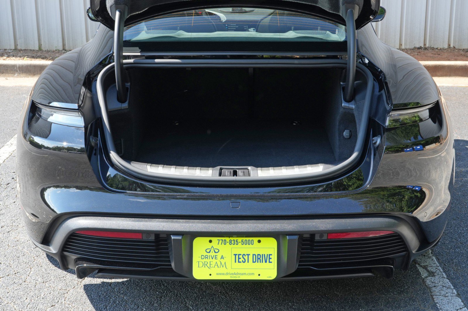 Used 2024 Porsche Taycan GTS w/ Premium Package (P6U) AWD/4WD image 10