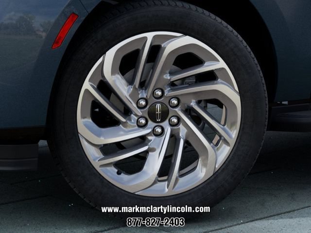 New 2027 Lincoln Navigator Premiere AWD/4WD image 19