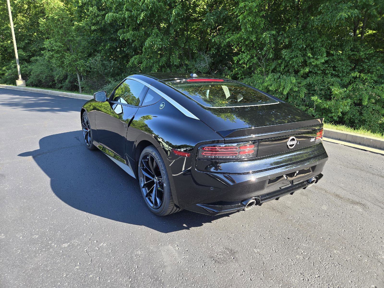 New 2026 Nissan Z Performance w/ Floor Mat Package RWD image 6