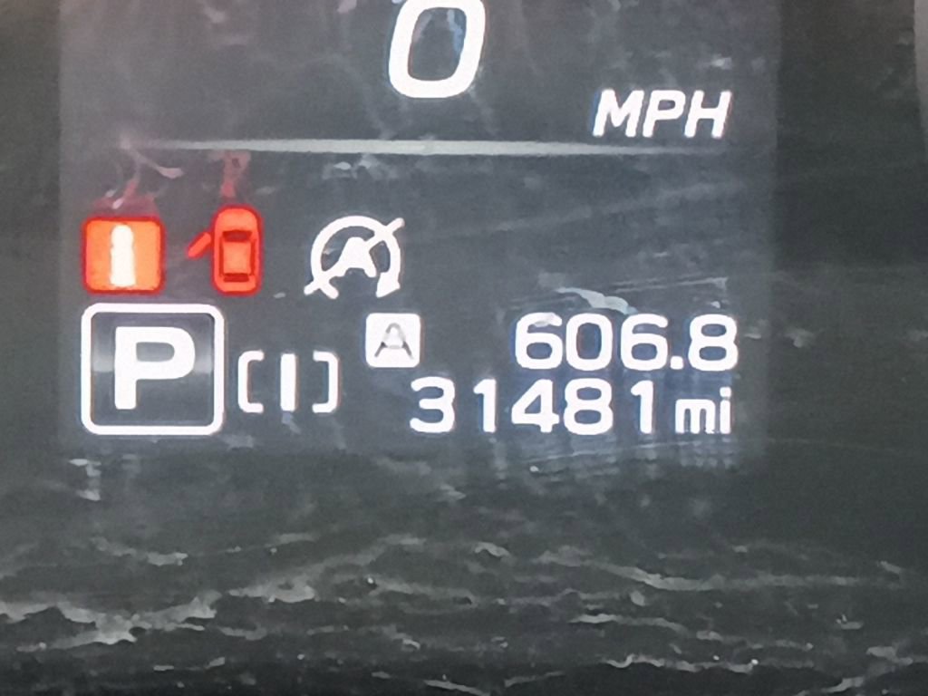 Used 2025 Subaru Crosstrek 2.0i Premium image 2