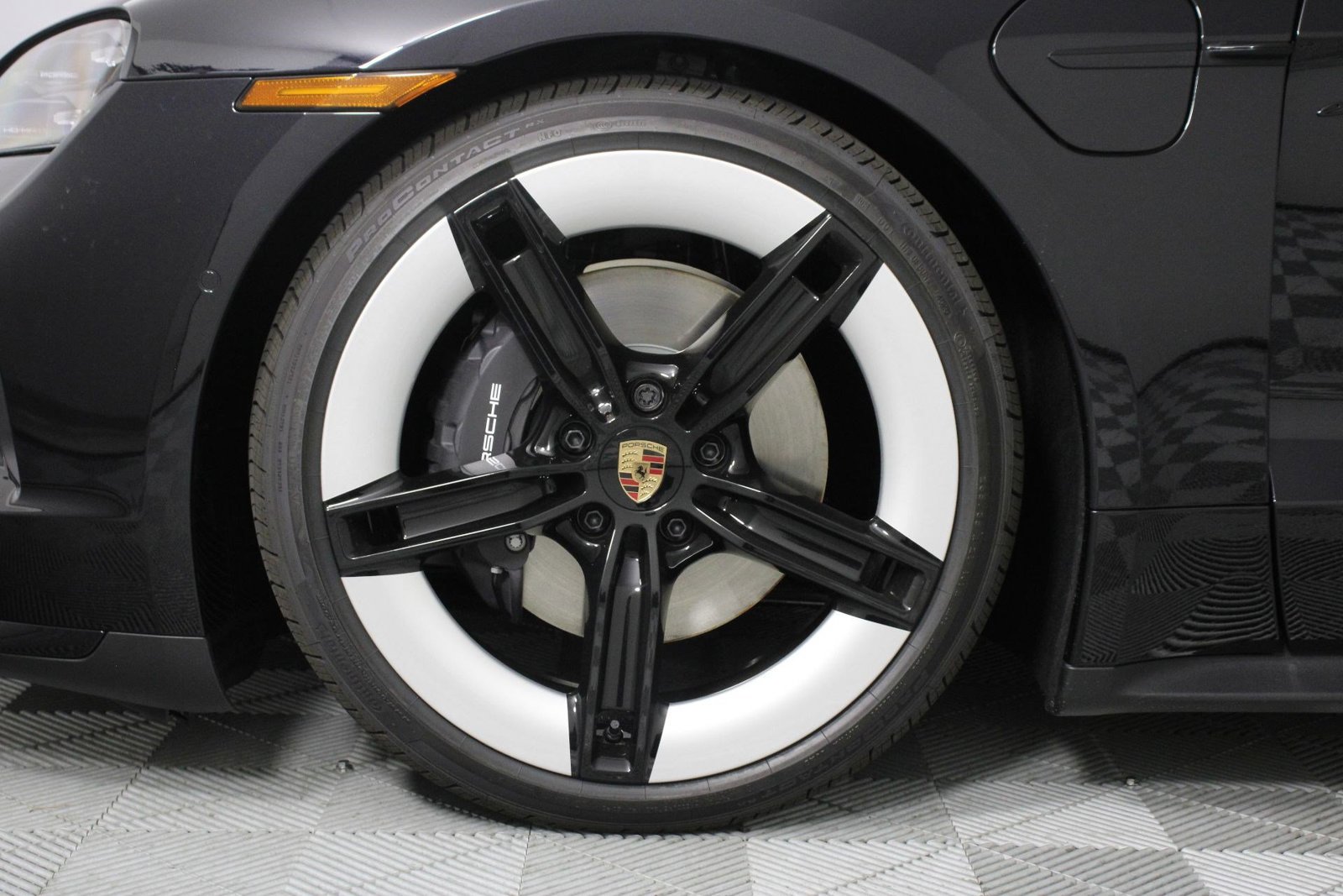 New 2026 Porsche Taycan RWD image 17