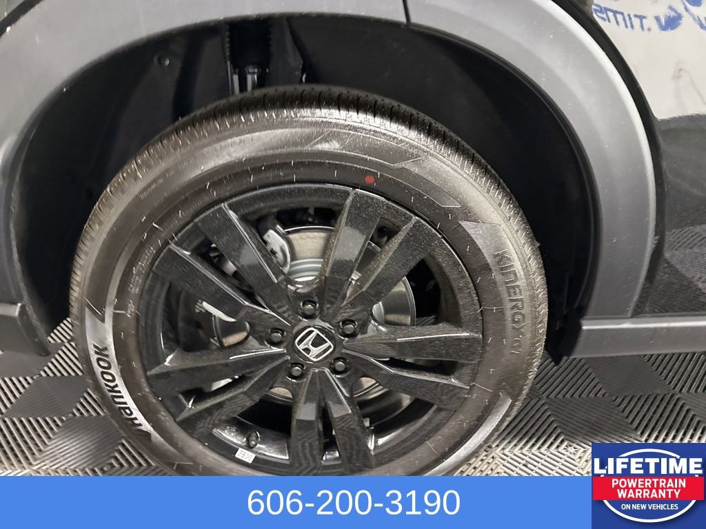 New 2026 Honda HR-V Sport image 5