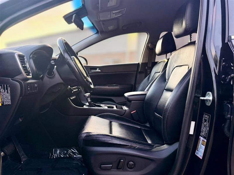 Used 2017 Kia Sportage EX AWD/4WD image 8