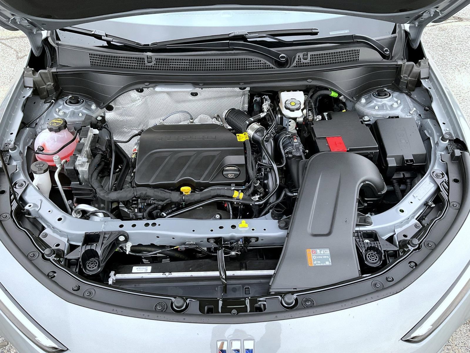 New 2026 Buick Envista Avenir image 24