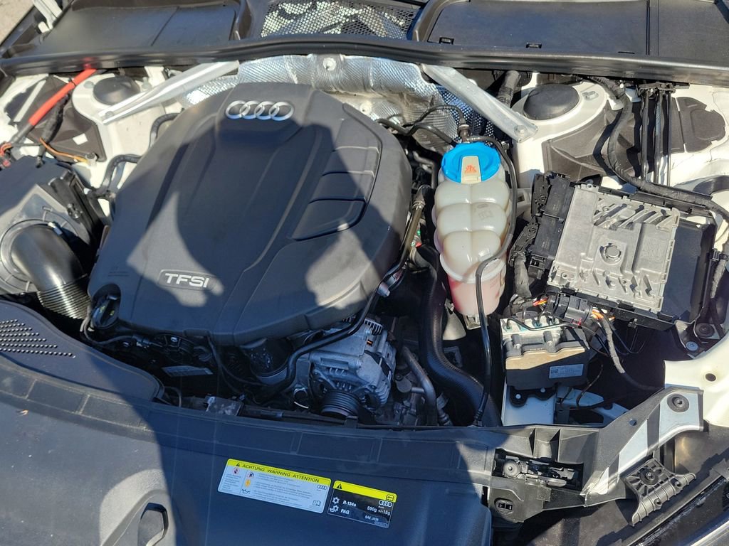 Used 2017 Audi A4 2.0T Premium image 8