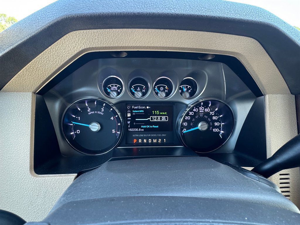 Used 2014 Ford F250 Lariat w/ Chrome Package image 8