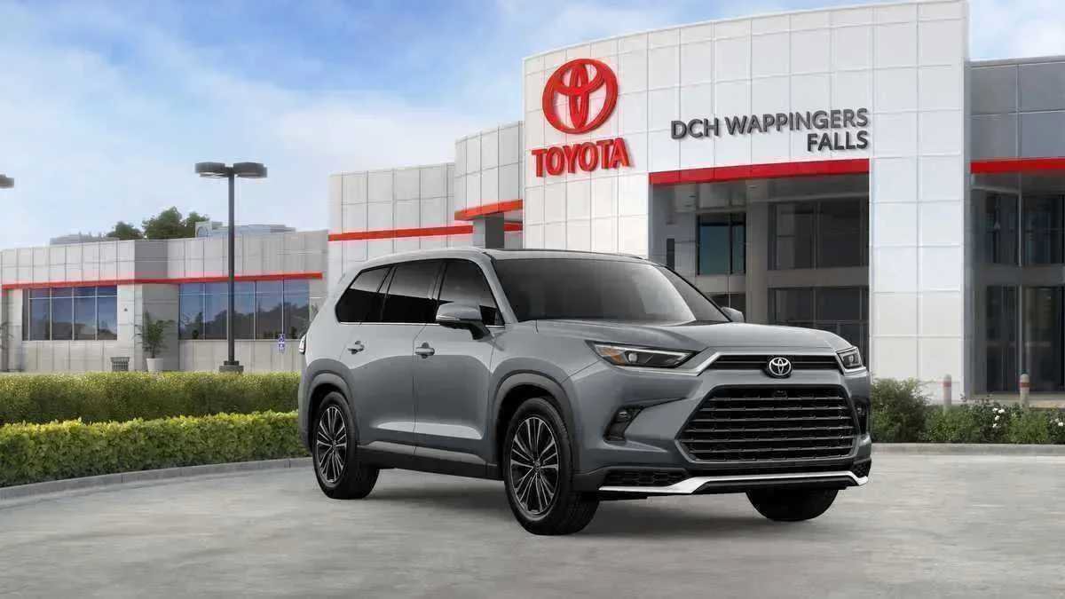 New 2026 Toyota Grand Highlander AWD Hybrid image 17