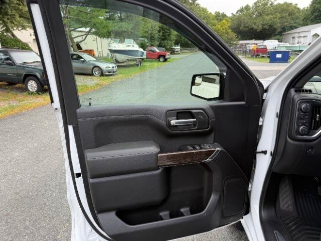 Used 2019 Chevrolet Silverado 1500 LT w/ All-Star Edition AWD/4WD image 17