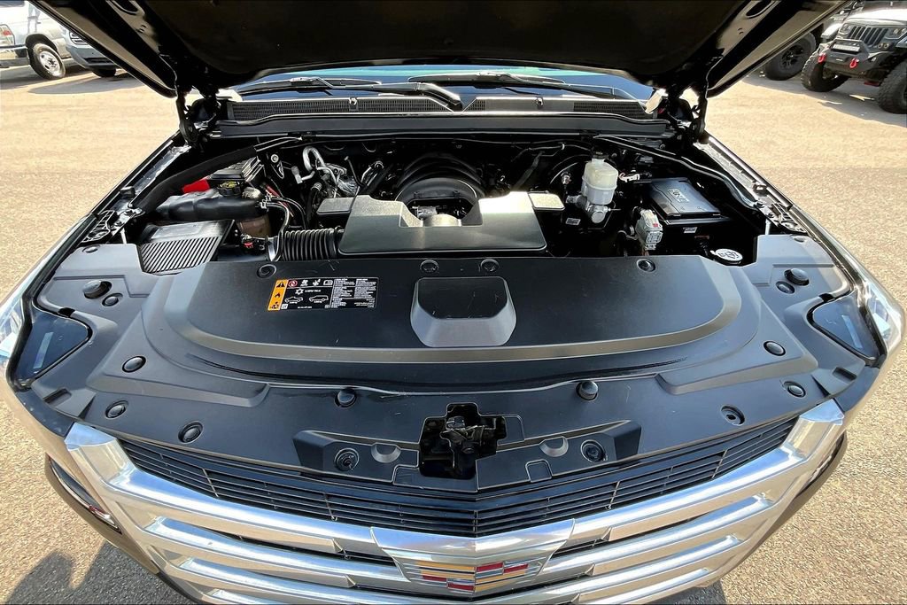 Used 2019 Cadillac Escalade ESV Luxury image 10