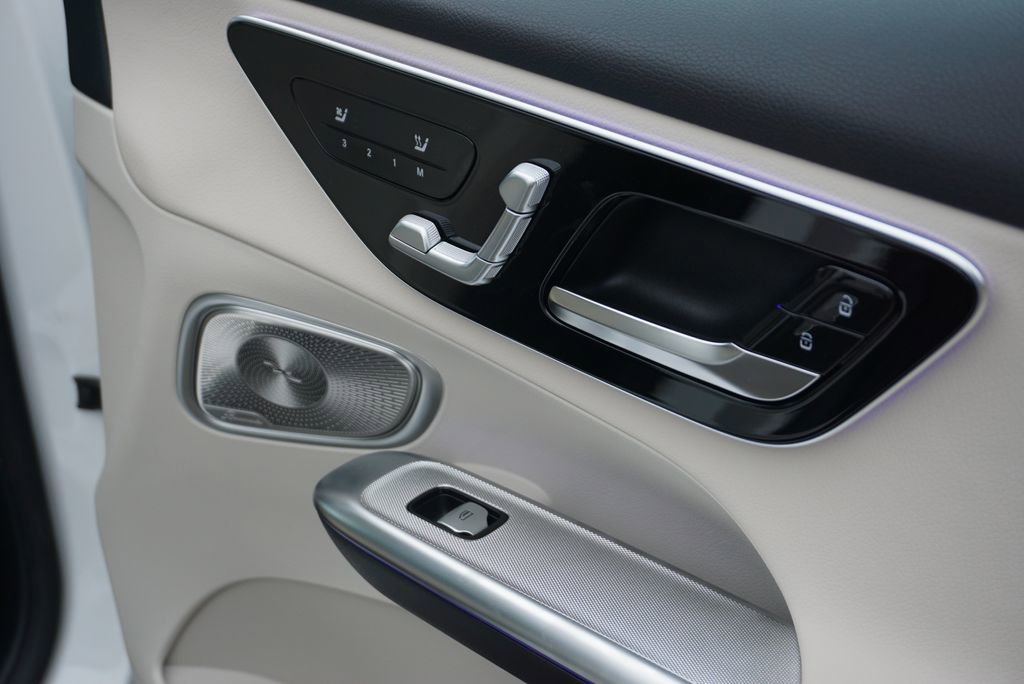 New 2026 Mercedes-Benz GLC 300 4MATIC image 62