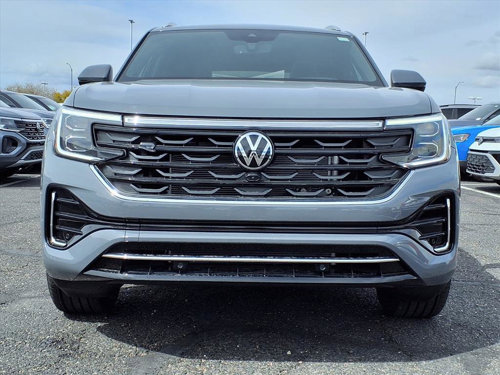 New 2026 Volkswagen Atlas Cross Sport SEL Premium R-Line image 2