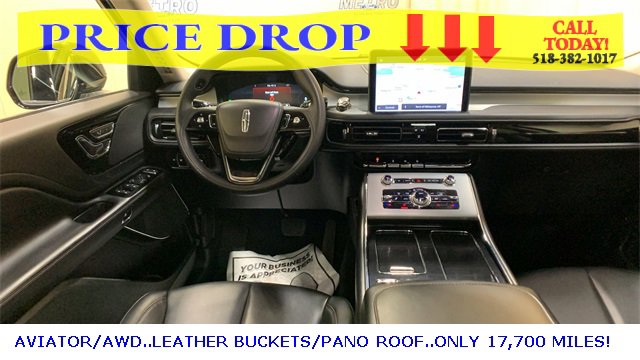 Used 2023 Lincoln Aviator AWD w/ Premium Package image 28