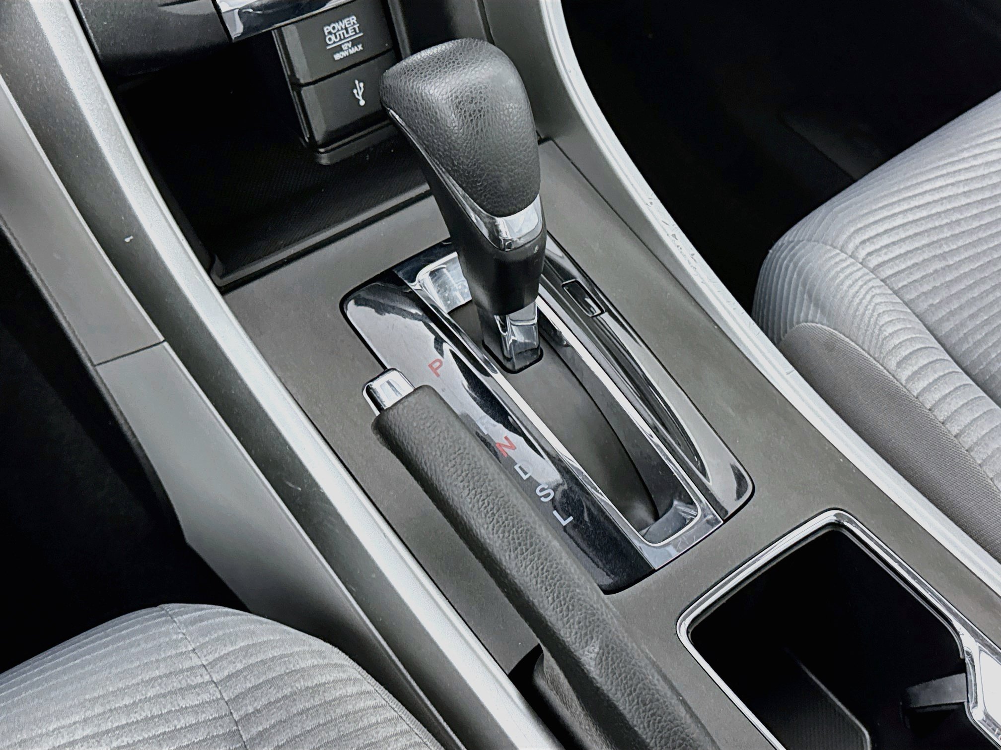 Used 2015 Honda Accord LX image 16