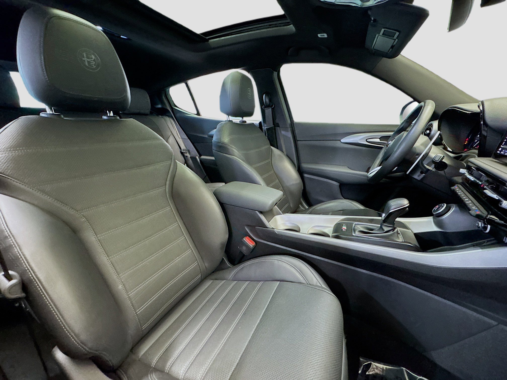 Used 2024 Alfa Romeo Tonale Ti image 20