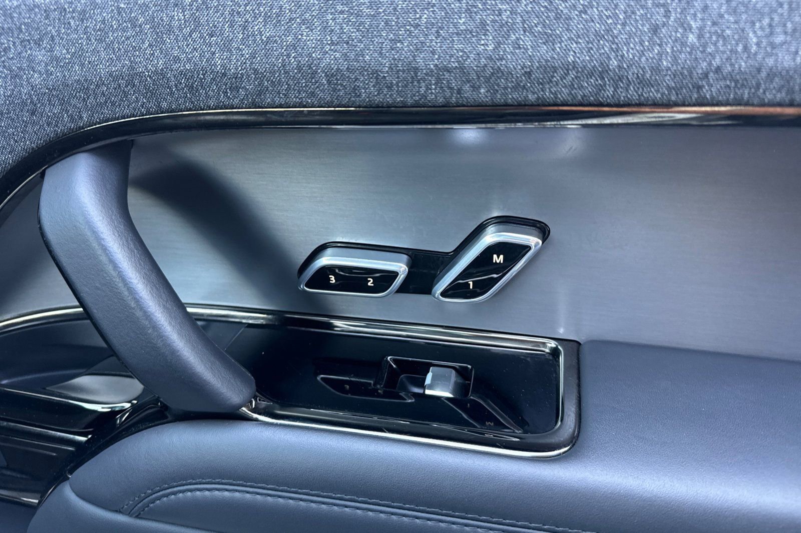 Used 2024 Land Rover Range Rover Sport Dynamic SE image 19