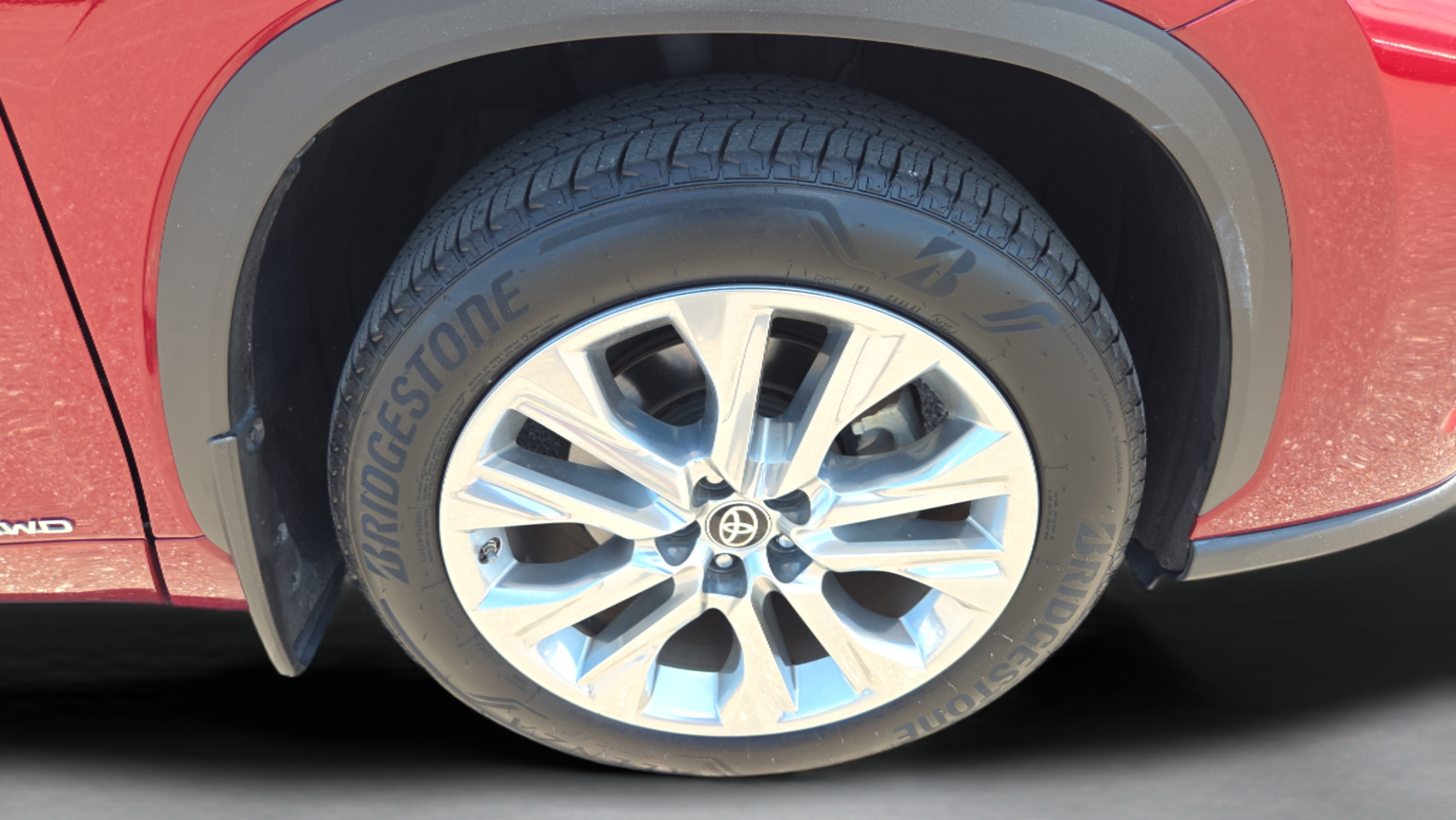 Certified 2021 Toyota Highlander Limited AWD/4WD image 35