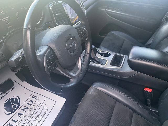 Used 2021 Jeep Grand Cherokee Laredo X AWD/4WD image 7