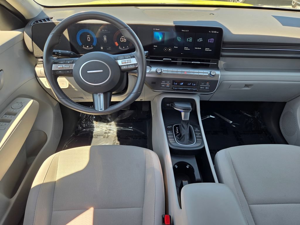 Certified 2024 Hyundai Kona SEL AWD/4WD image 27