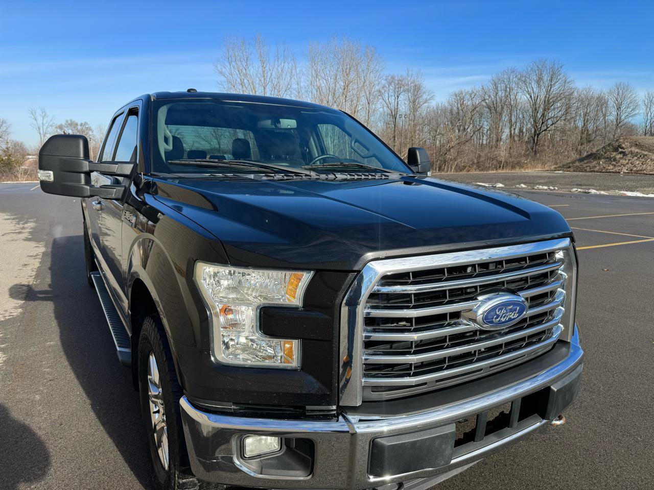 Used 2015 Ford F150 XLT w/ Equipment Group 301A Mid AWD/4WD image 3