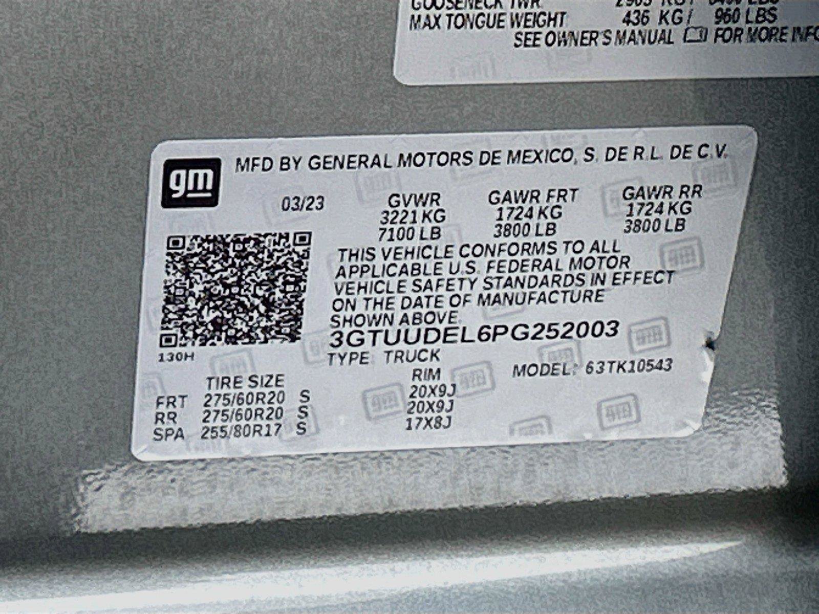 Used 2023 GMC Sierra 1500 SLT w/ SLT Premium Package AWD/4WD image 42