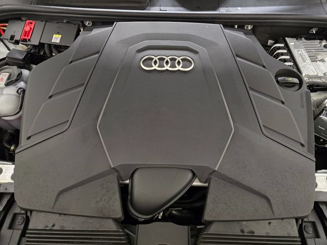 Certified 2025 Audi Q8 Premium AWD/4WD image 13