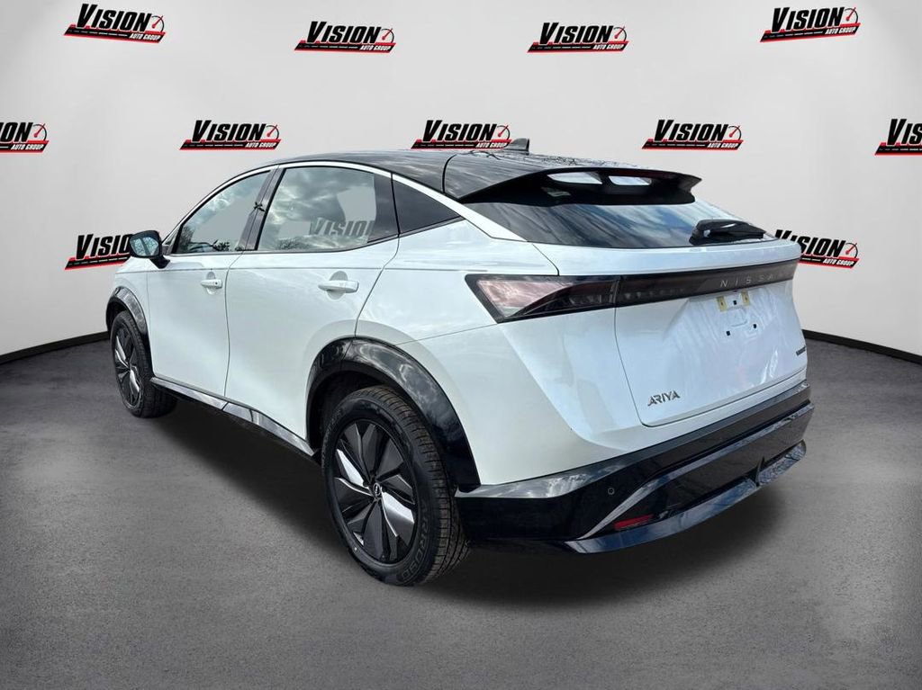 Used 2023 Nissan Ariya FWD image 7