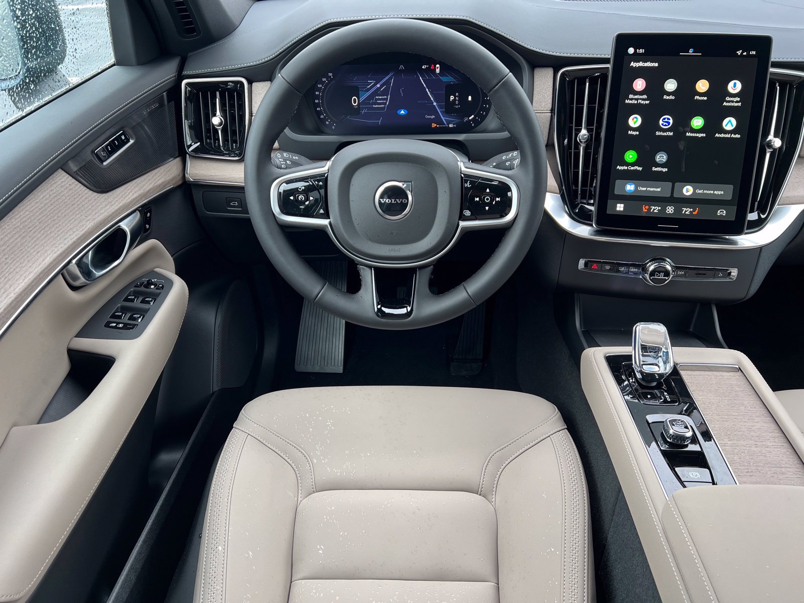 New 2026 Volvo XC90 T8 Plus w/ Protection Package Premier AWD/4WD image 31