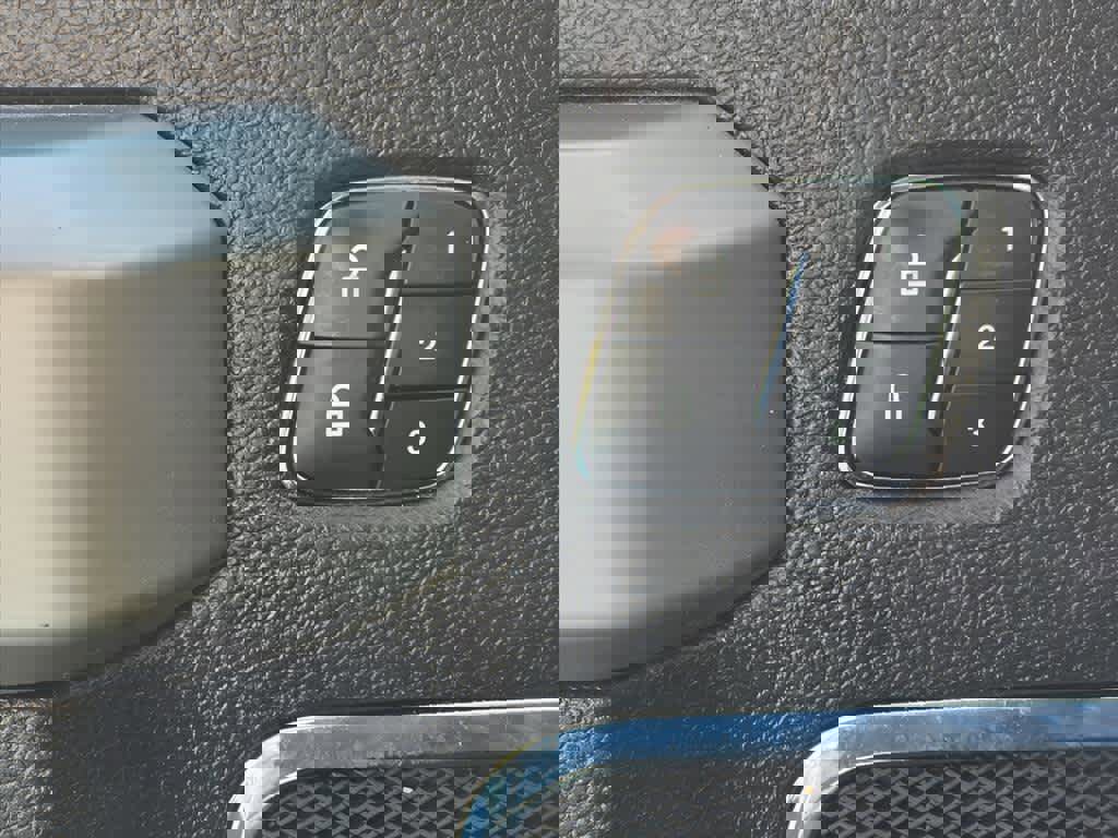 Used 2019 Ford F250 Lariat w/ Chrome Package AWD/4WD image 16