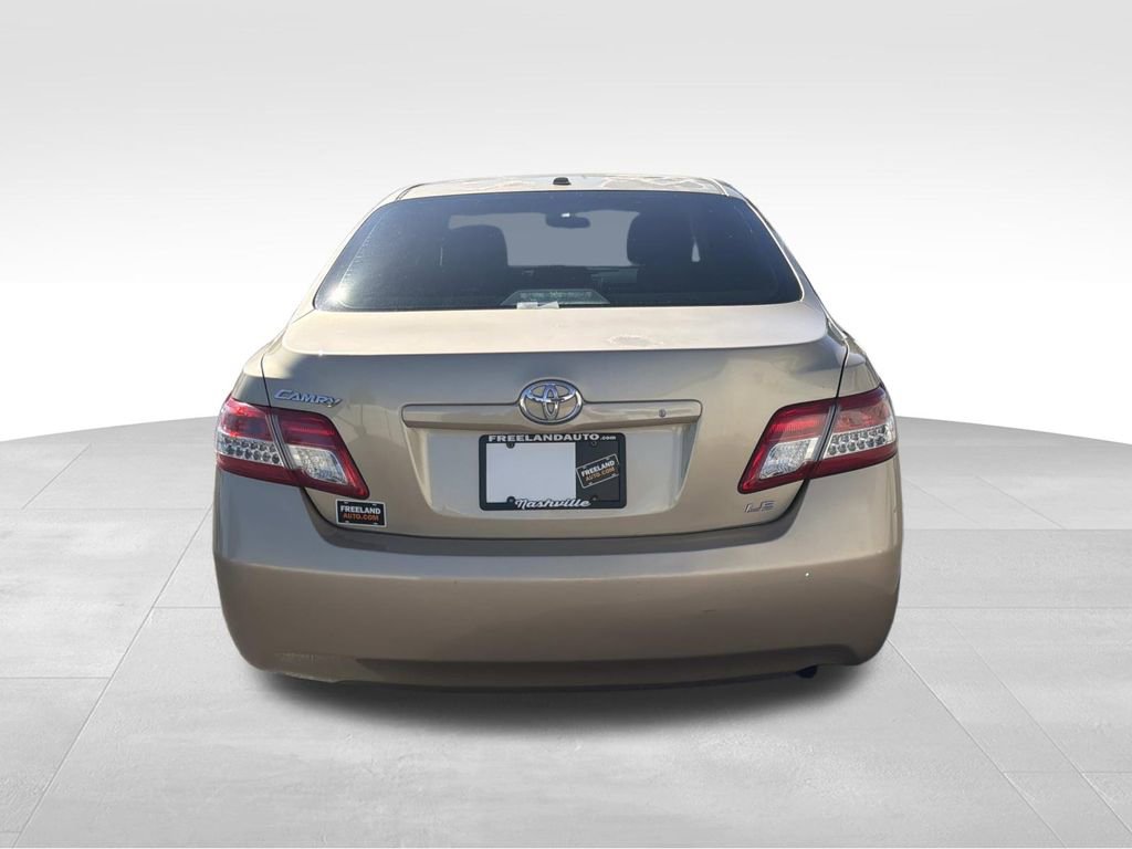 Used 2011 Toyota Camry LE w/ LE Extra-Value Pkg FWD image 4