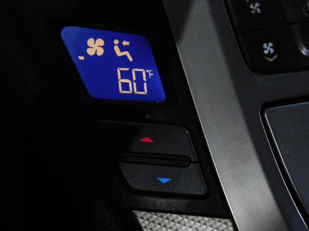 Used 2011 Cadillac CTS AWD Sedan image 38