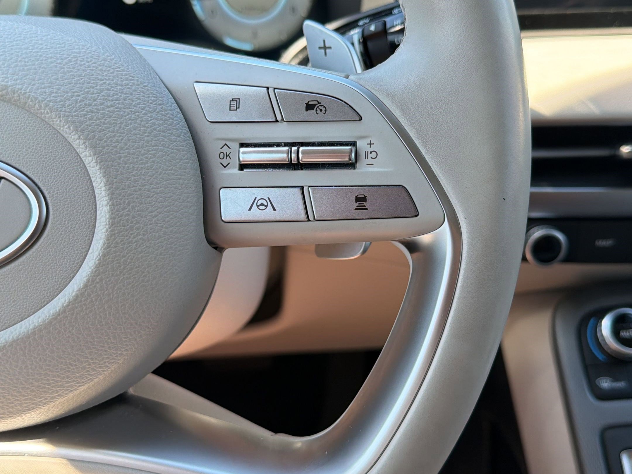 Used 2023 Hyundai Palisade Limited w/ Cargo Package AWD/4WD image 26