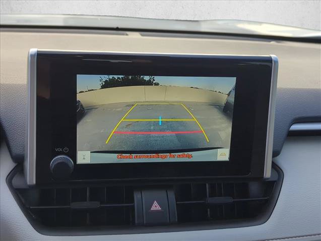 Used 2025 Toyota RAV4 XLE w/ Convenience Package FWD image 18