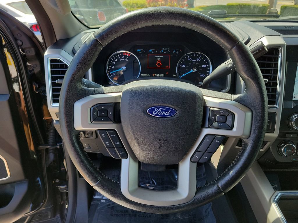 Used 2018 Ford F250 Lariat w/ Chrome Package image 26