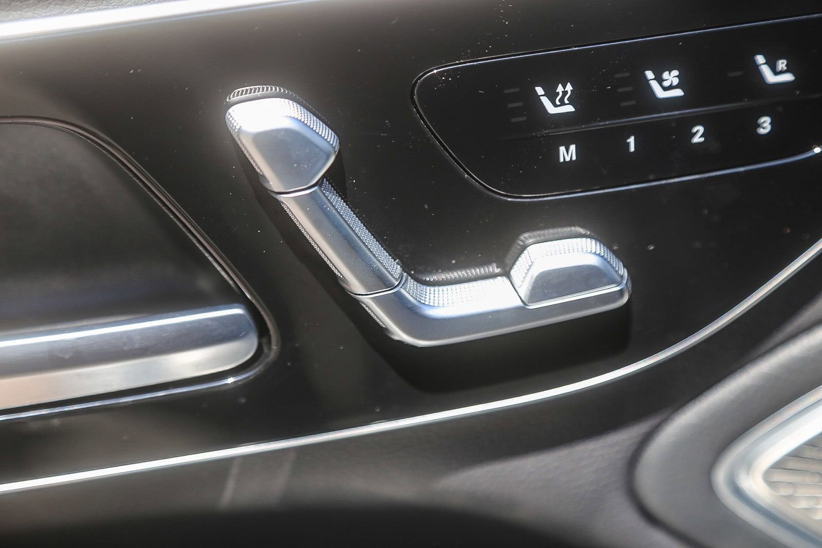 Certified 2023 Mercedes-Benz EQS 580 4MATIC Sedan image 20