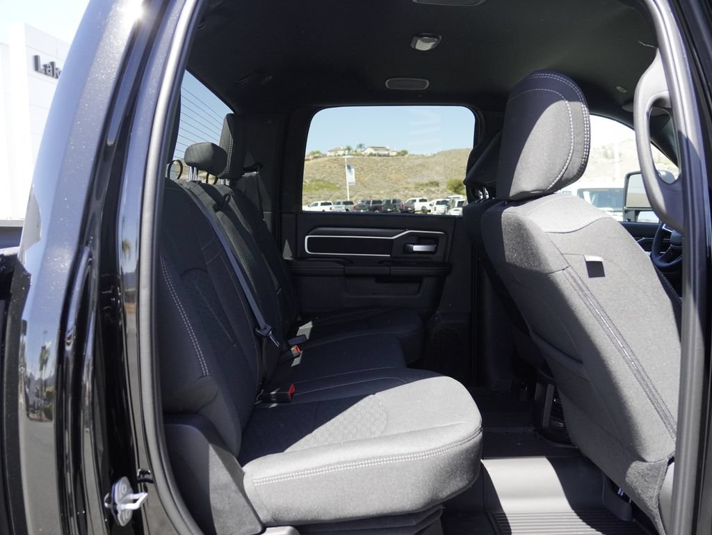 New 2026 RAM 2500 Big Horn AWD/4WD image 25