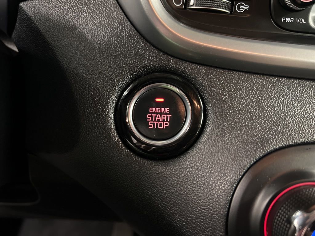 Used 2020 Kia Sorento S image 17