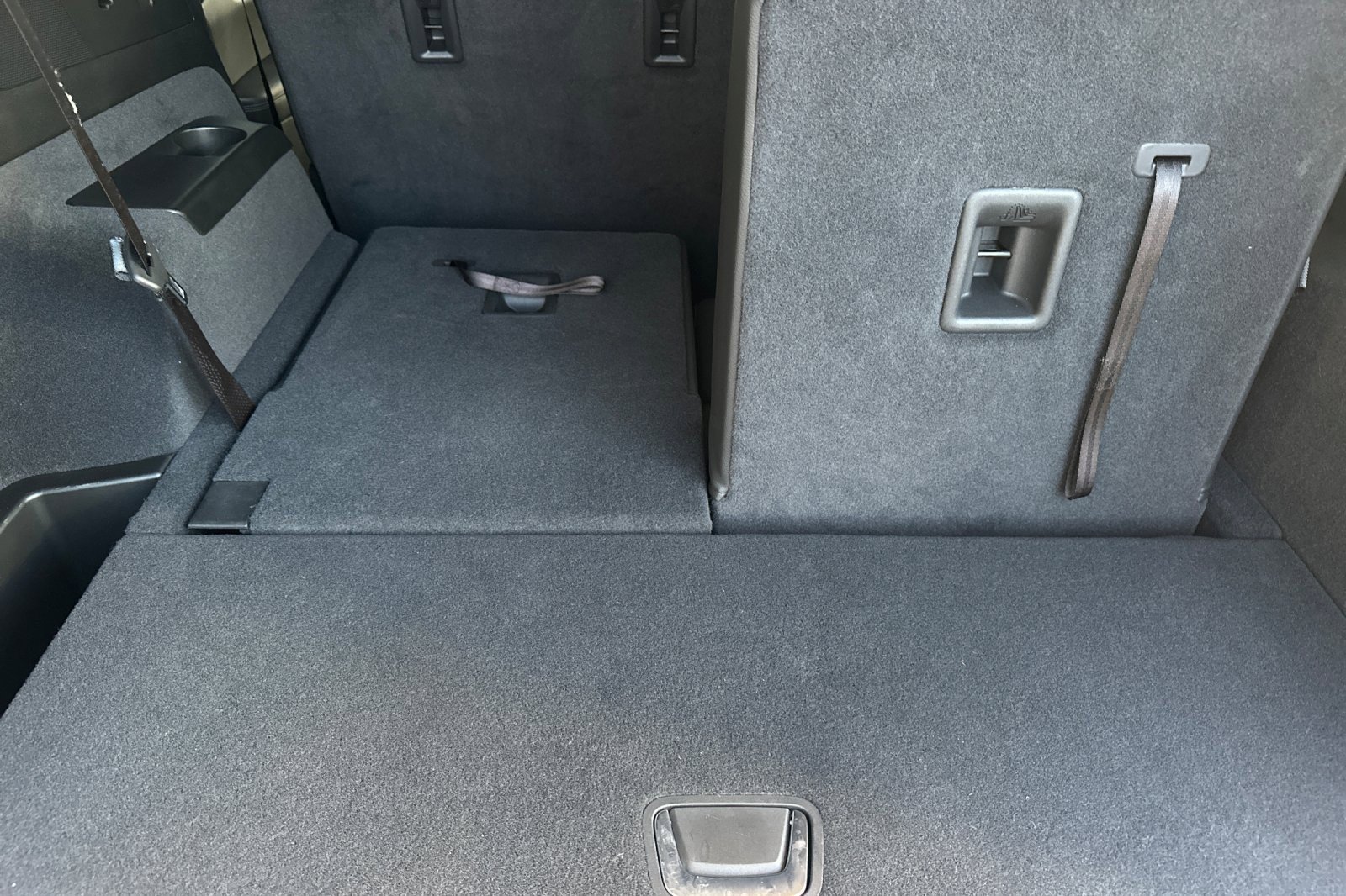 Used 2025 Cadillac XT6 Luxury image 18