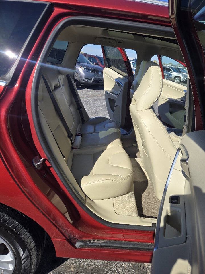 Used 2015 Volvo XC60 T5 AWD/4WD image 12