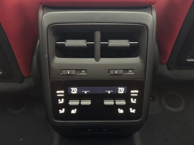 New 2025 Porsche Macan 4S Electric image 32