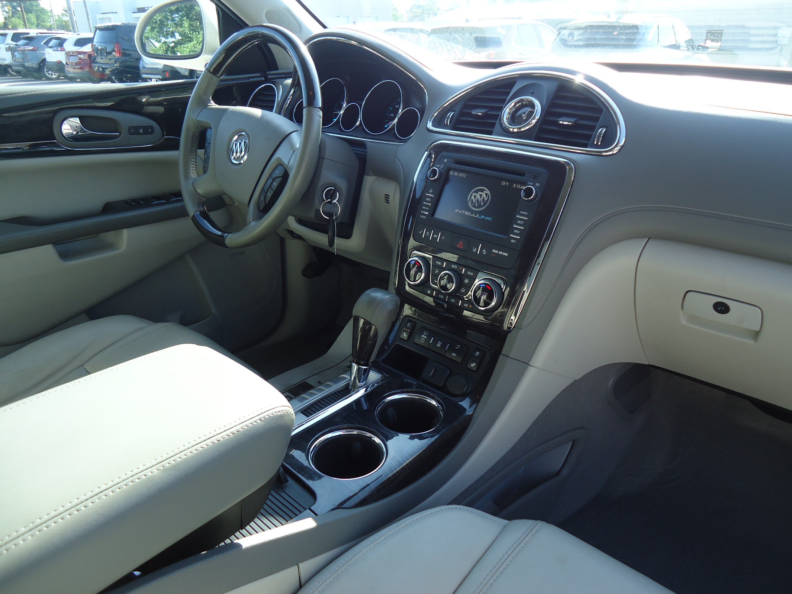 Used 2015 Buick Enclave Premium AWD/4WD image 27