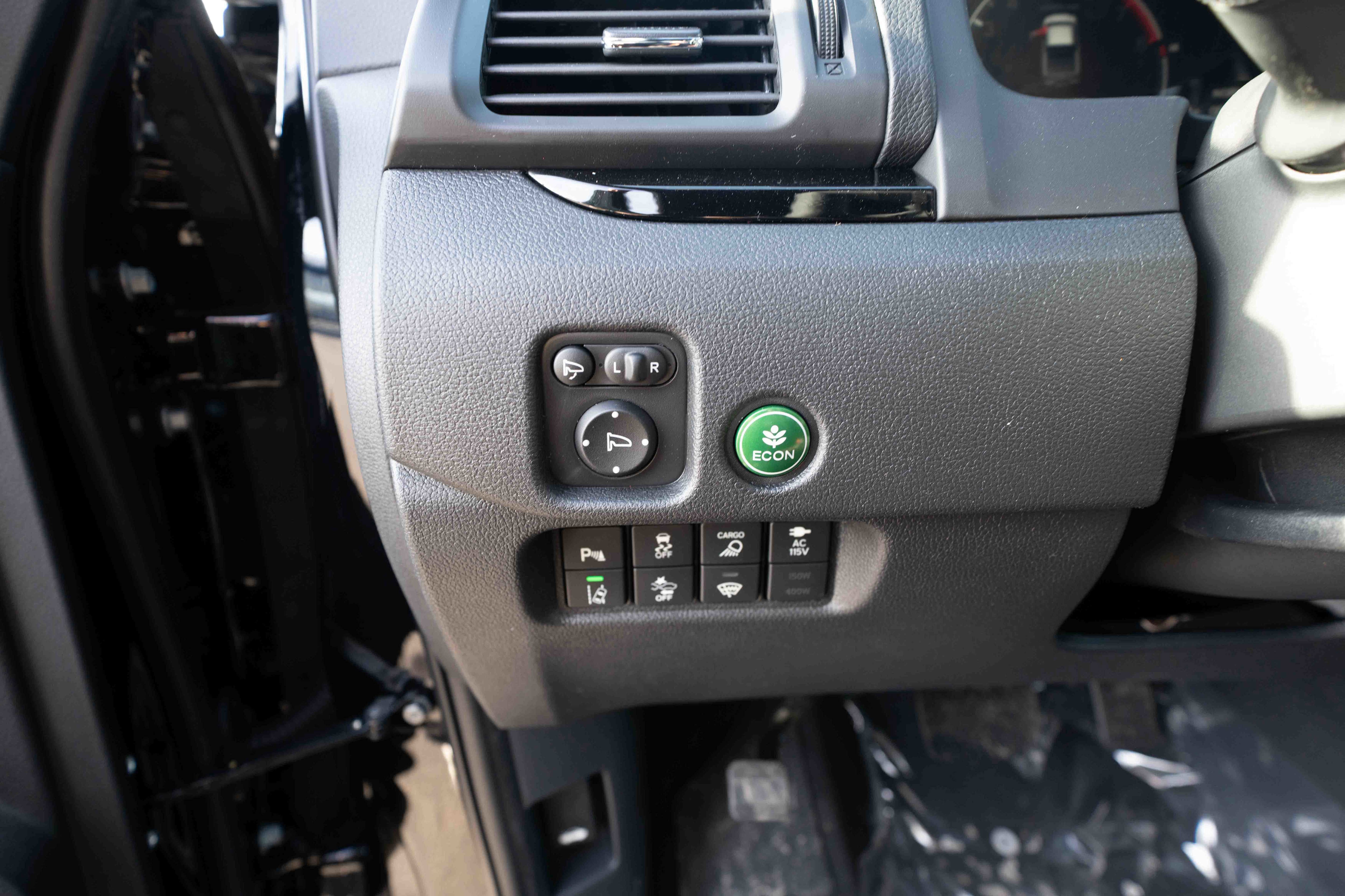 New 2026 Honda Ridgeline Black Edition image 11