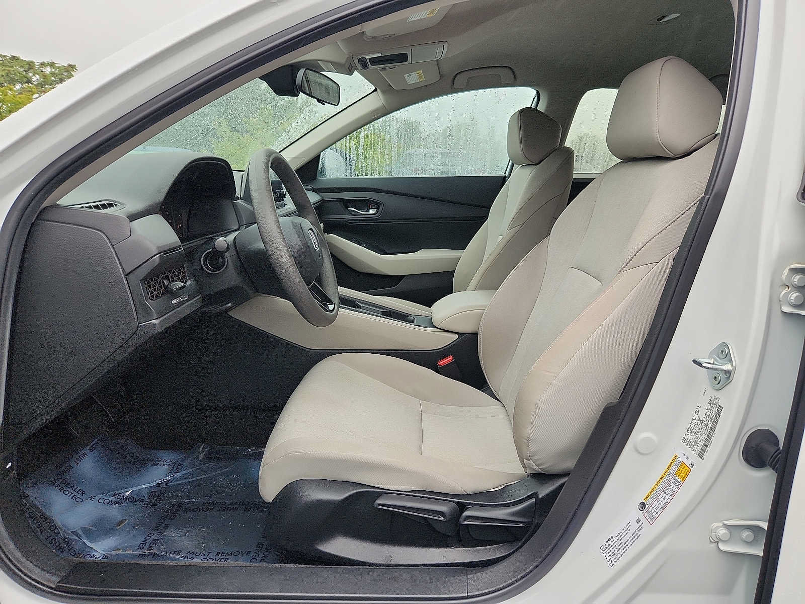 Certified 2023 Honda Accord LX image 13
