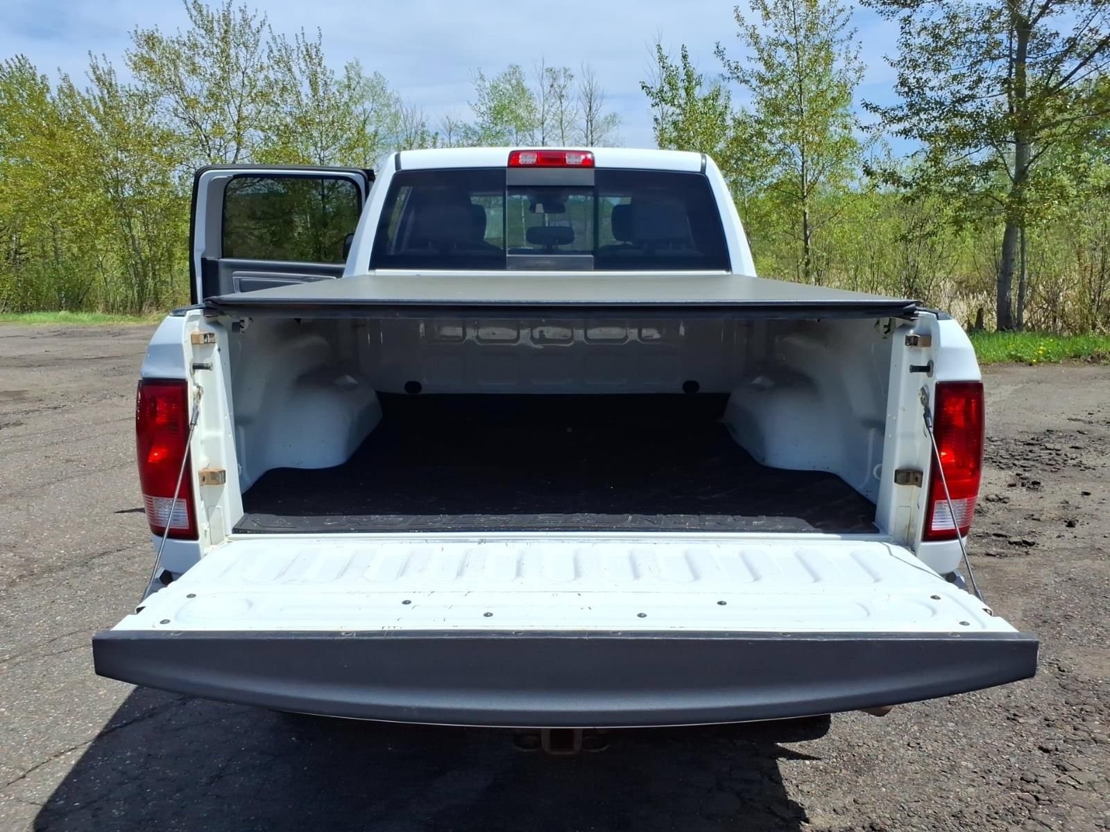 Used 2018 RAM 3500 Big Horn AWD/4WD image 14