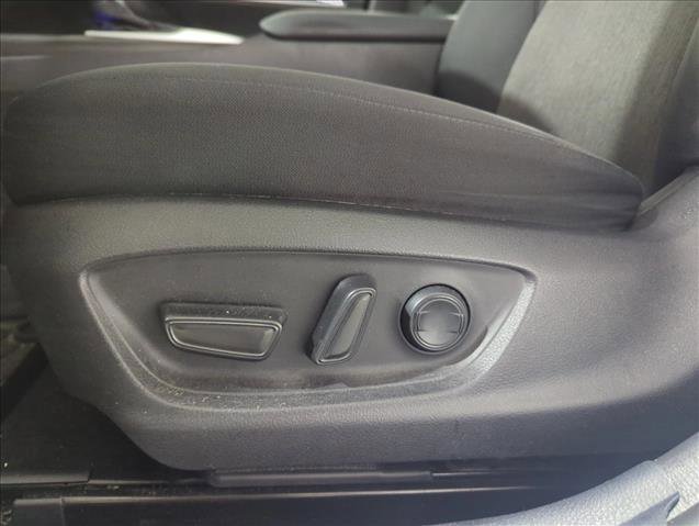 Certified 2022 Toyota Camry LE image 10