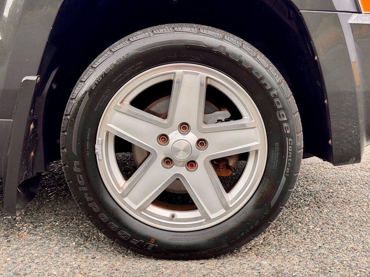 Used 2010 Jeep Patriot Latitude AWD/4WD image 21
