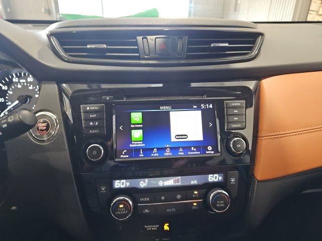 Used 2018 Nissan Rogue SL w/ Premium Package AWD/4WD image 15