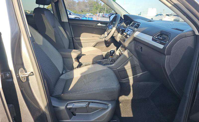 Used 2019 Volkswagen Tiguan S w/ Driver Assistance Package FWD image 11